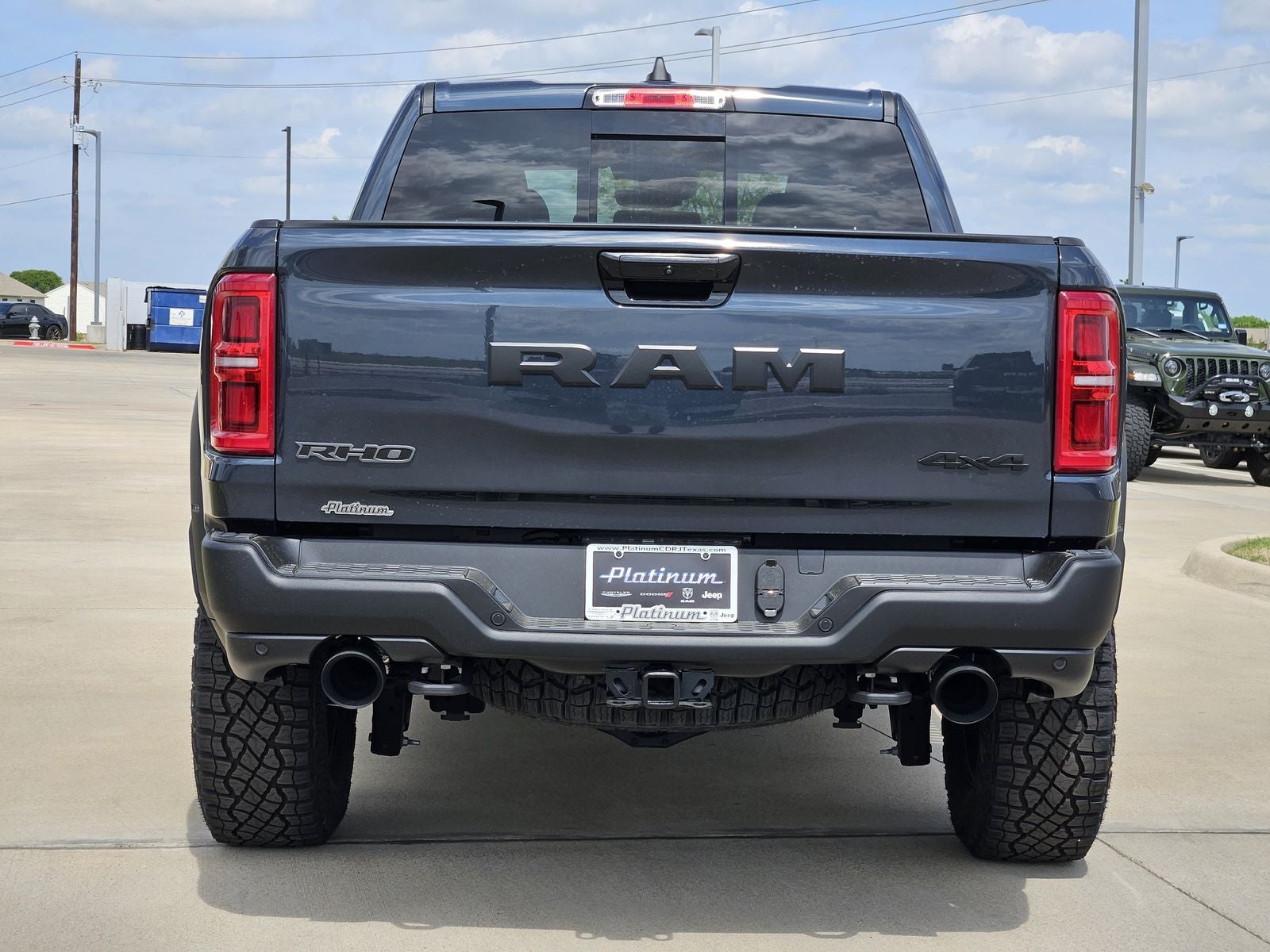 2026 RAM Ram 1500 RAM 1500 RHO CREW CAB 4X4 5'7' BOX