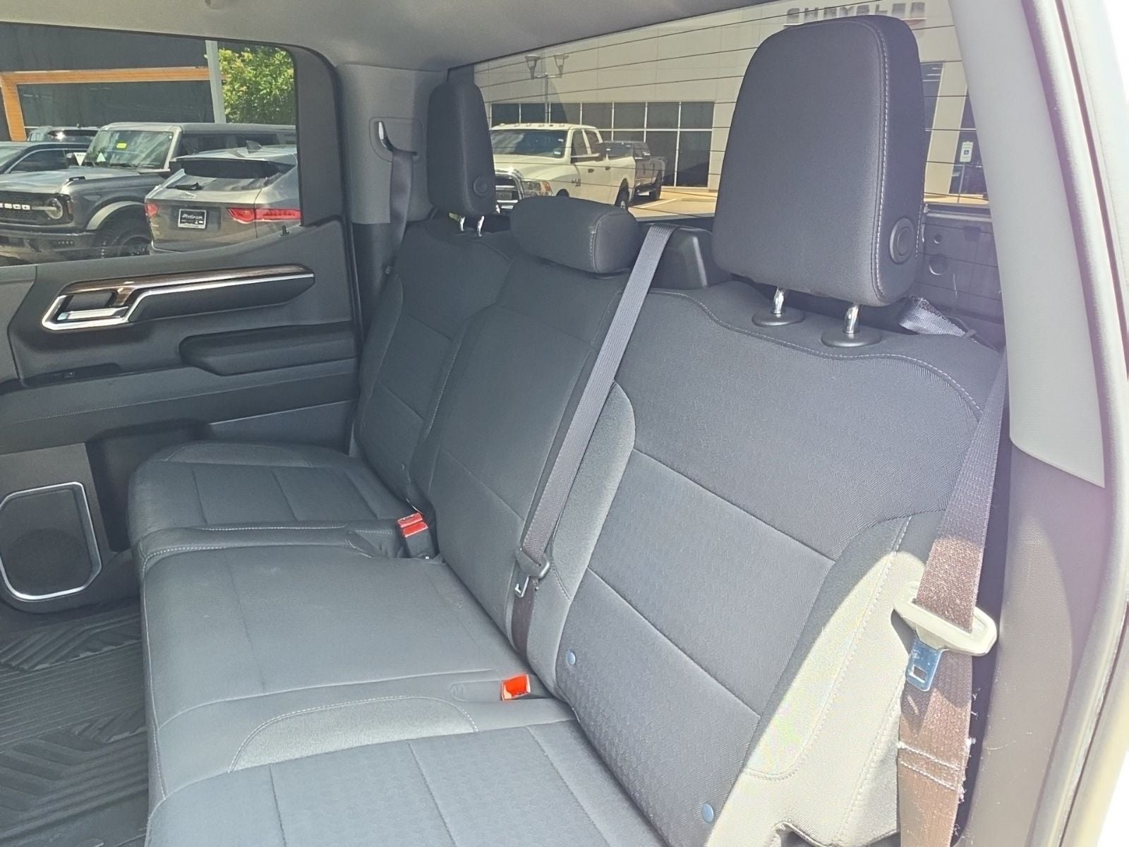 2023 Chevrolet Silverado 1500 4WD Crew Cab Short Bed RST