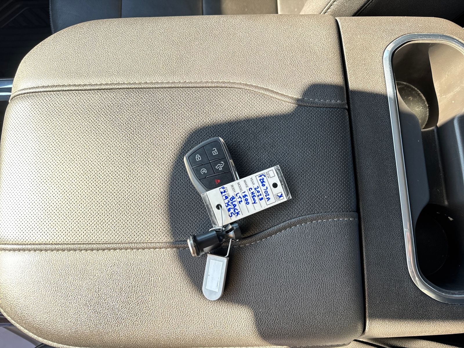 2023 Chevrolet Silverado 1500 4WD Crew Cab Short Bed LTZ