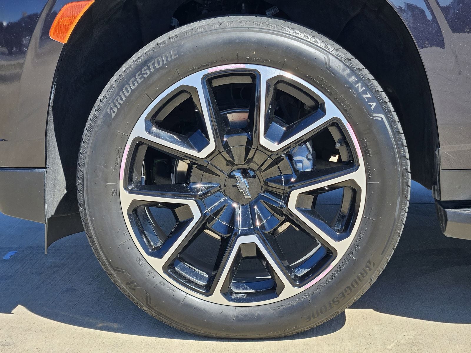 2024 Chevrolet Suburban 2WD RST