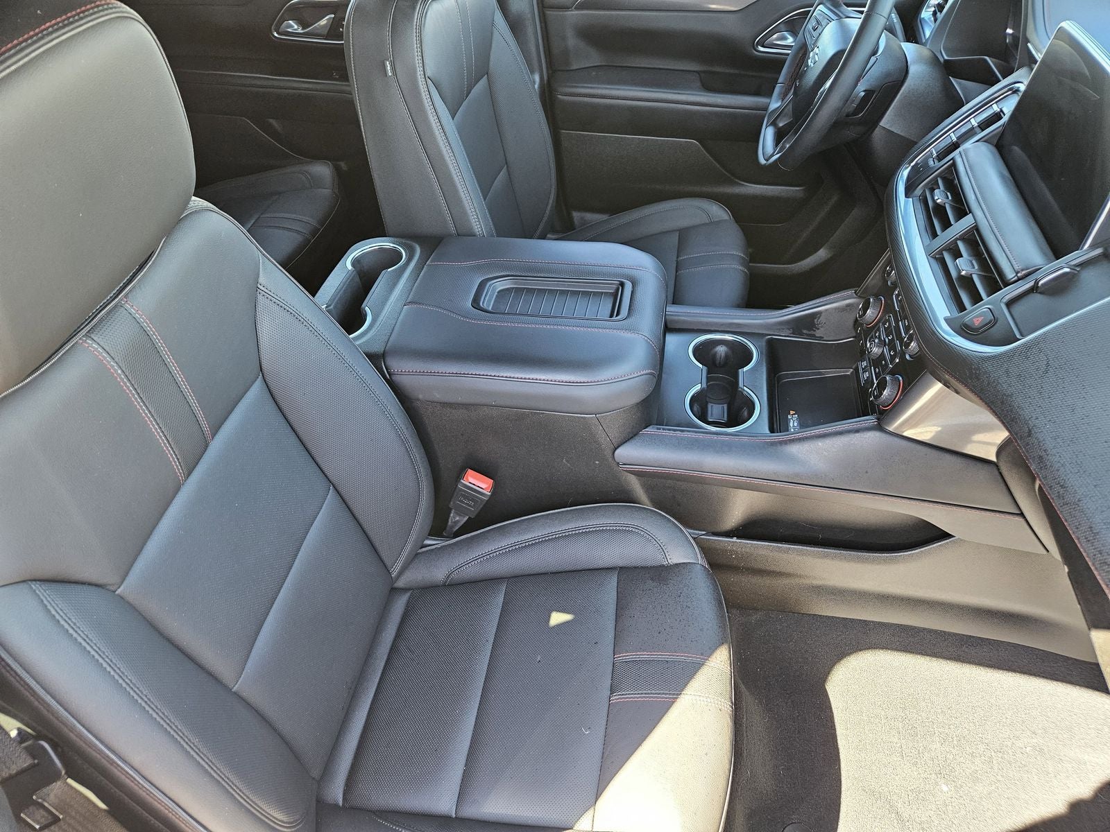 2024 Chevrolet Suburban 2WD RST