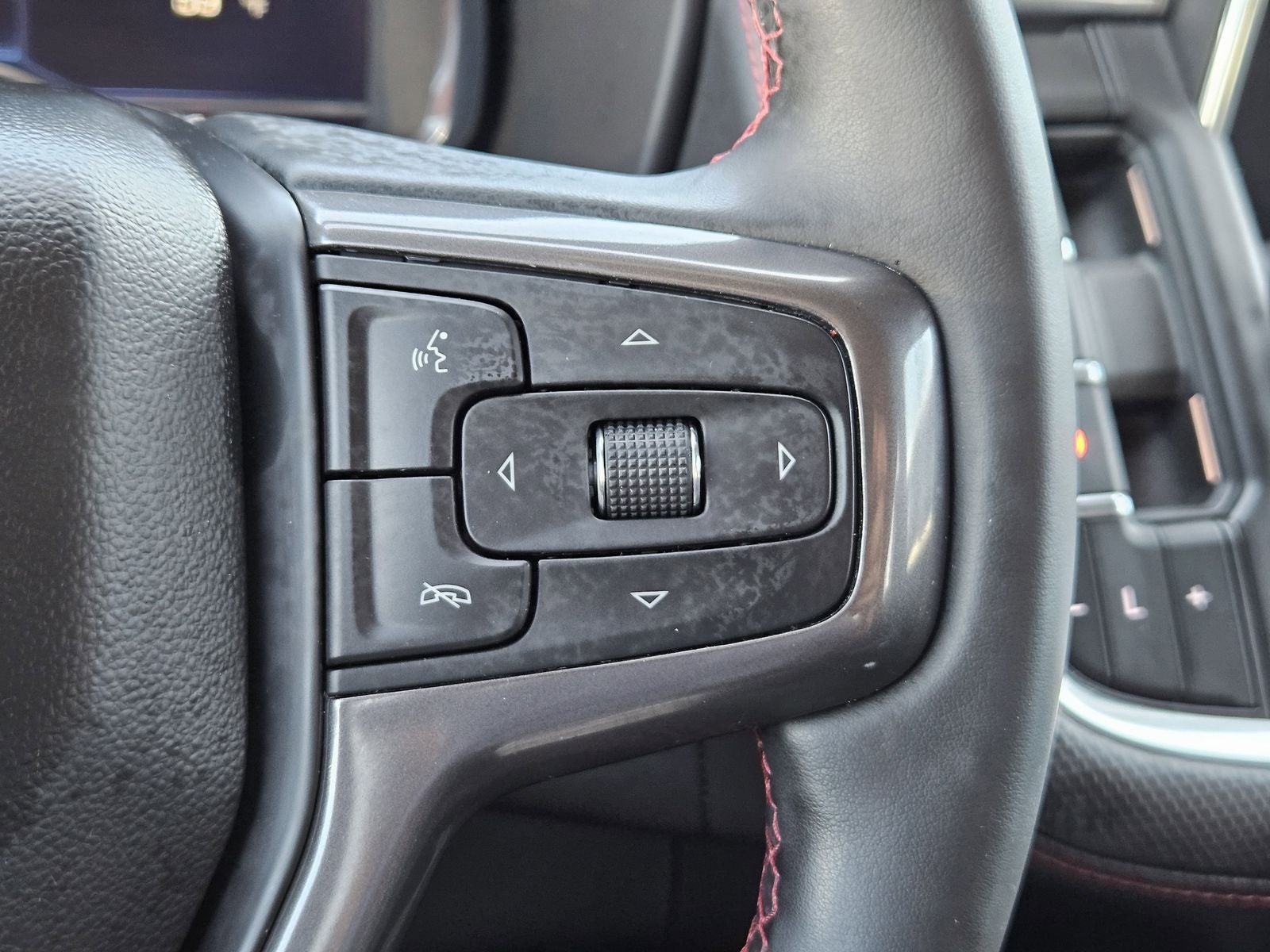 2024 Chevrolet Suburban 2WD RST