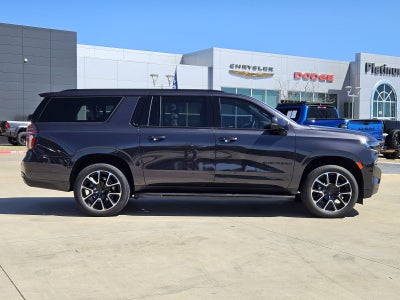 2024 Chevrolet Suburban 2WD RST