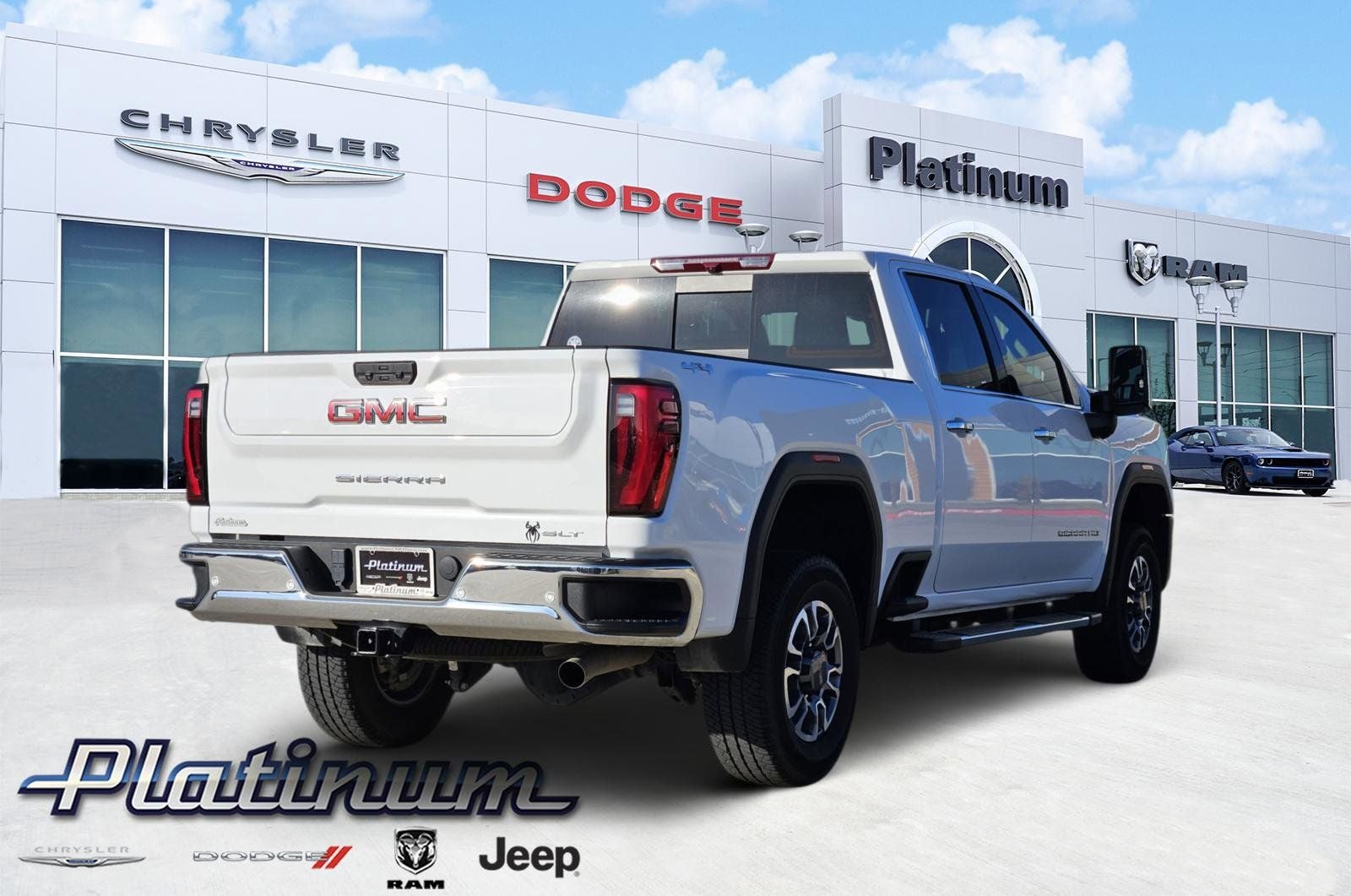 2024 GMC Sierra 2500HD 4WD Crew Cab Standard Bed SLT