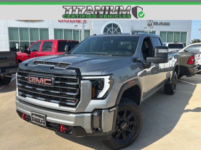 2024 GMC Sierra 2500HD 4WD Crew Cab Standard Bed AT4