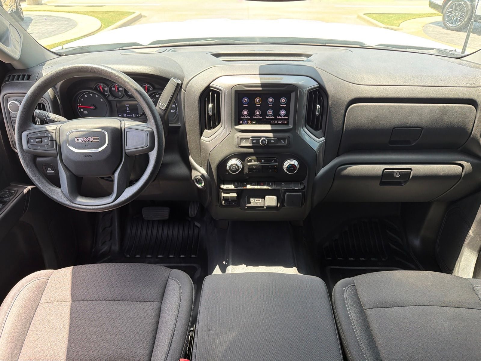 2026 GMC Sierra 2500 HD Crew Cab, Standard Bed, Pro, 4WD