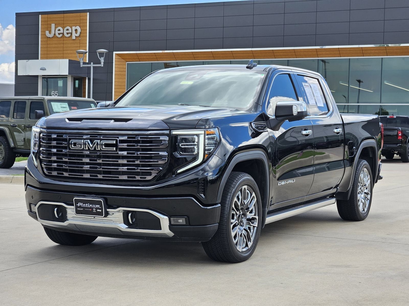 2023 GMC Sierra 1500 4WD Crew Cab Short Box Denali Ultimate