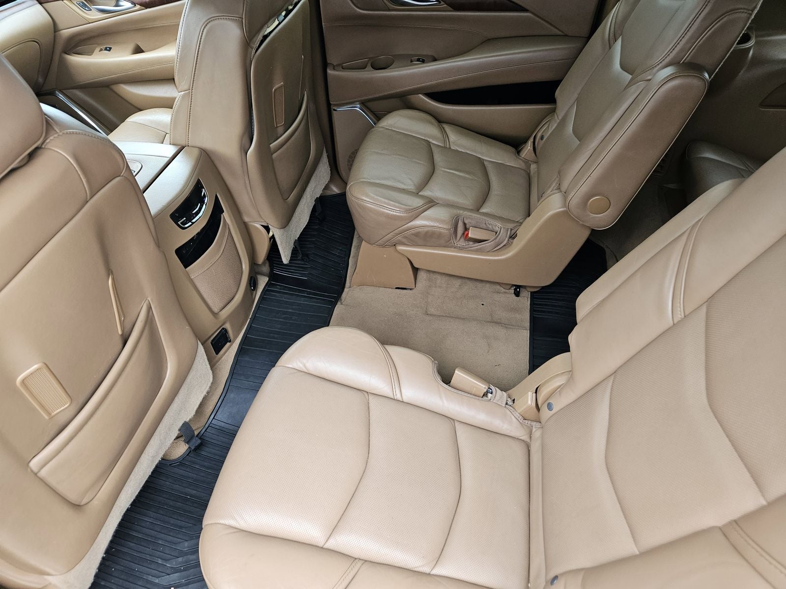 2017 Cadillac Escalade ESV Platinum