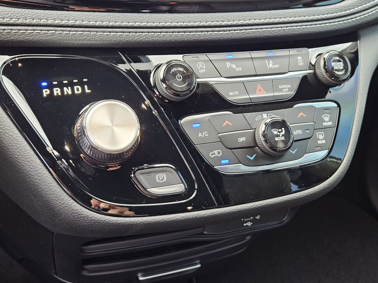 2026 Chrysler Pacifica PACIFICA SELECT