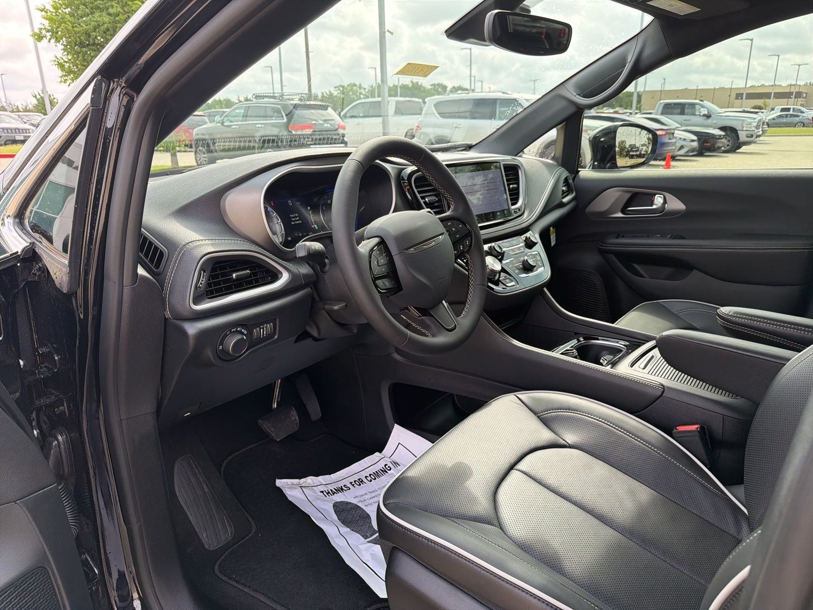 2027 Chrysler Pacifica PACIFICA LIMITED