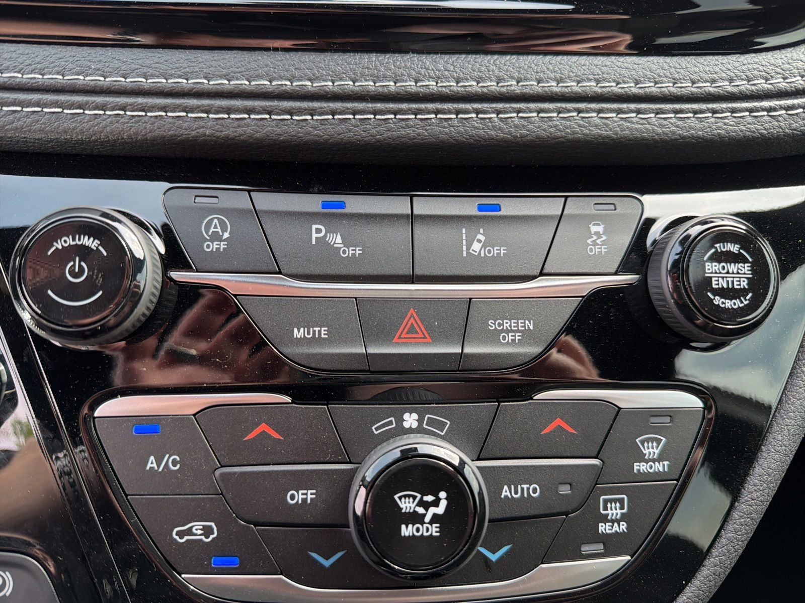 2027 Chrysler Pacifica PACIFICA LIMITED