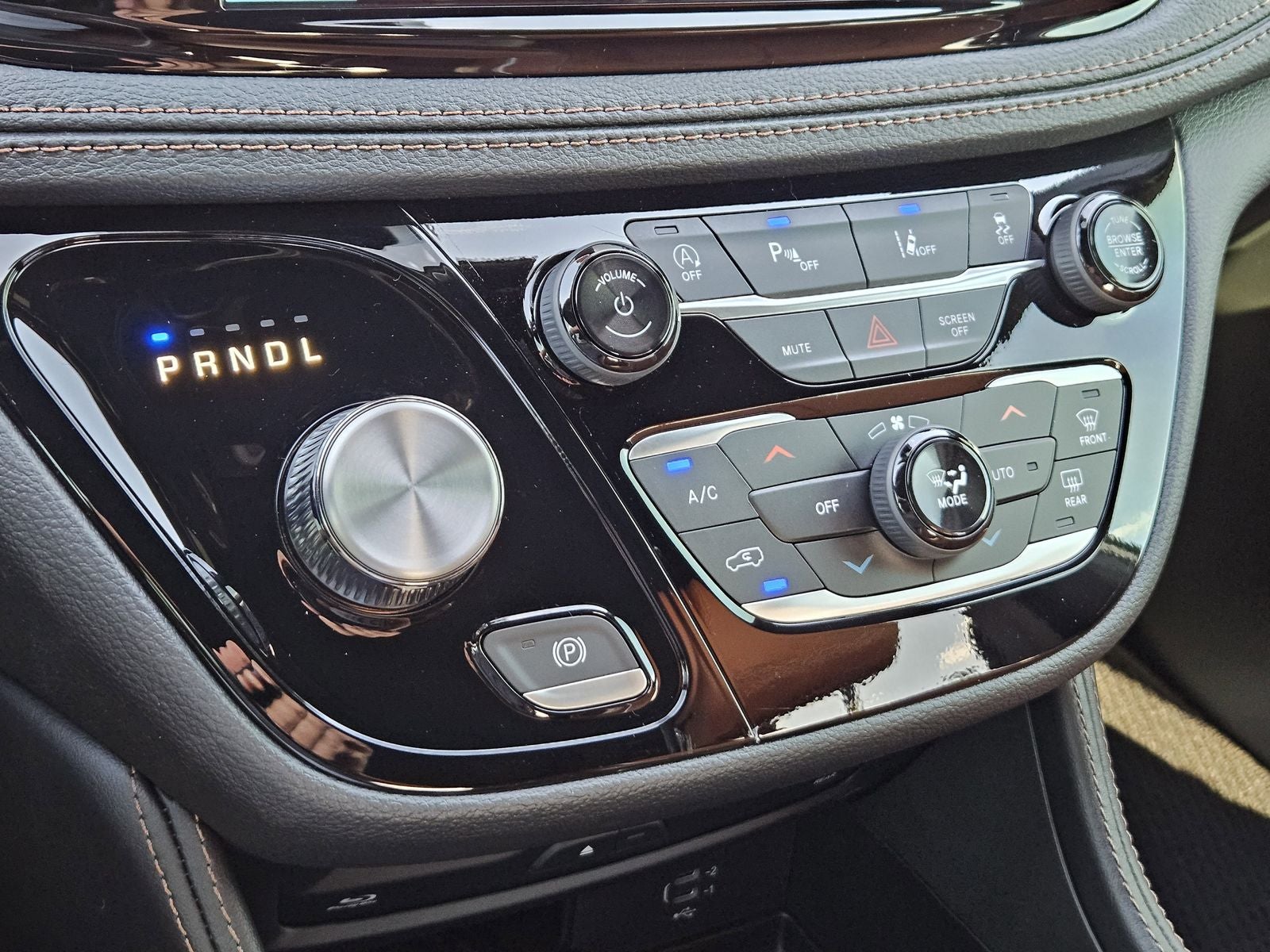 2026 Chrysler Pacifica PACIFICA PINNACLE