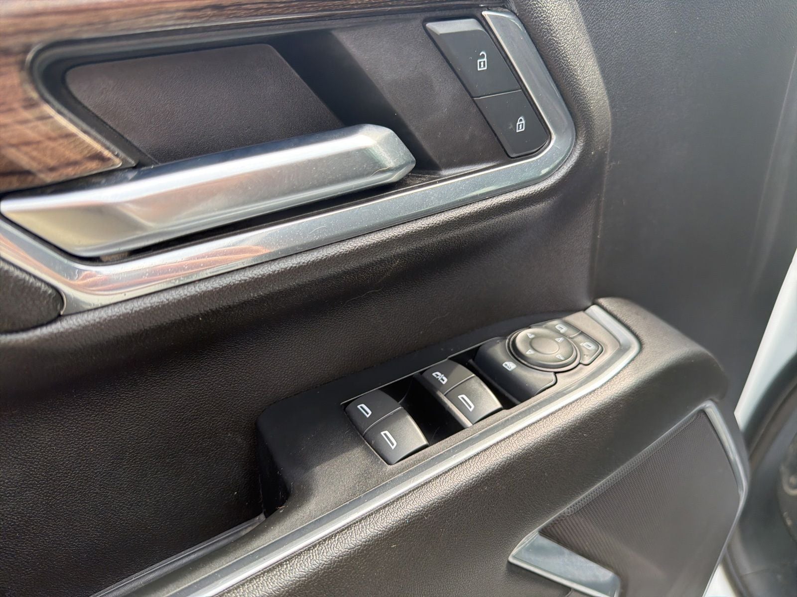 2024 Chevrolet Silverado 2500HD 4WD Crew Cab Standard Bed LT