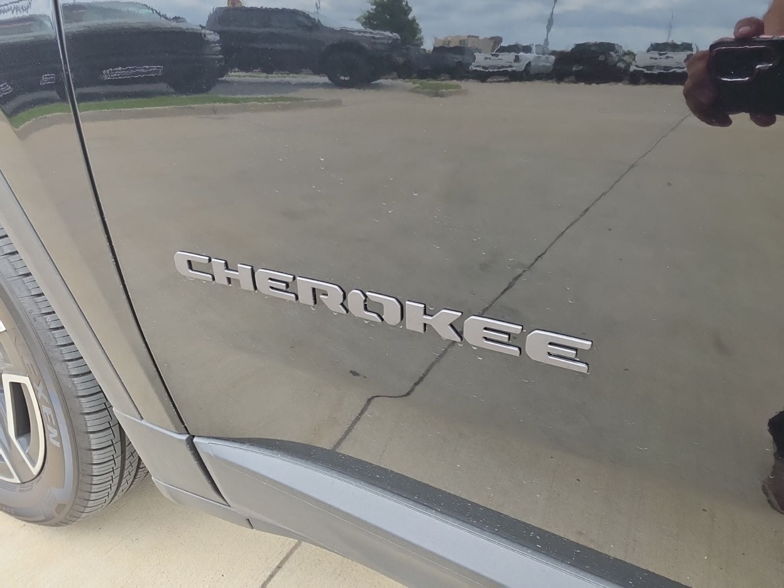 2026 Jeep Cherokee CHEROKEE LAREDO 4X4
