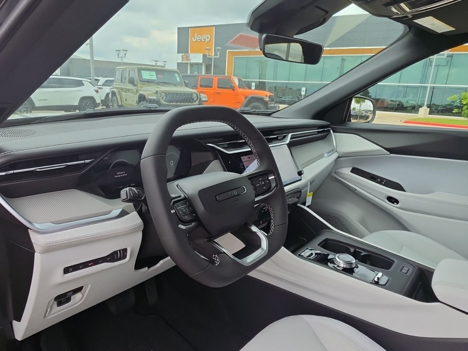 2026 Jeep Cherokee CHEROKEE LAREDO 4X4