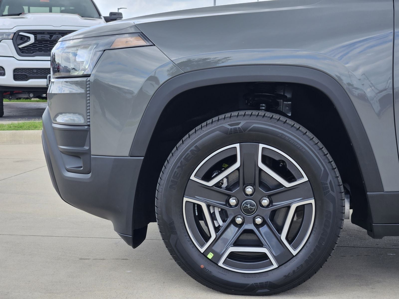 2026 Jeep Cherokee CHEROKEE LAREDO 4X4