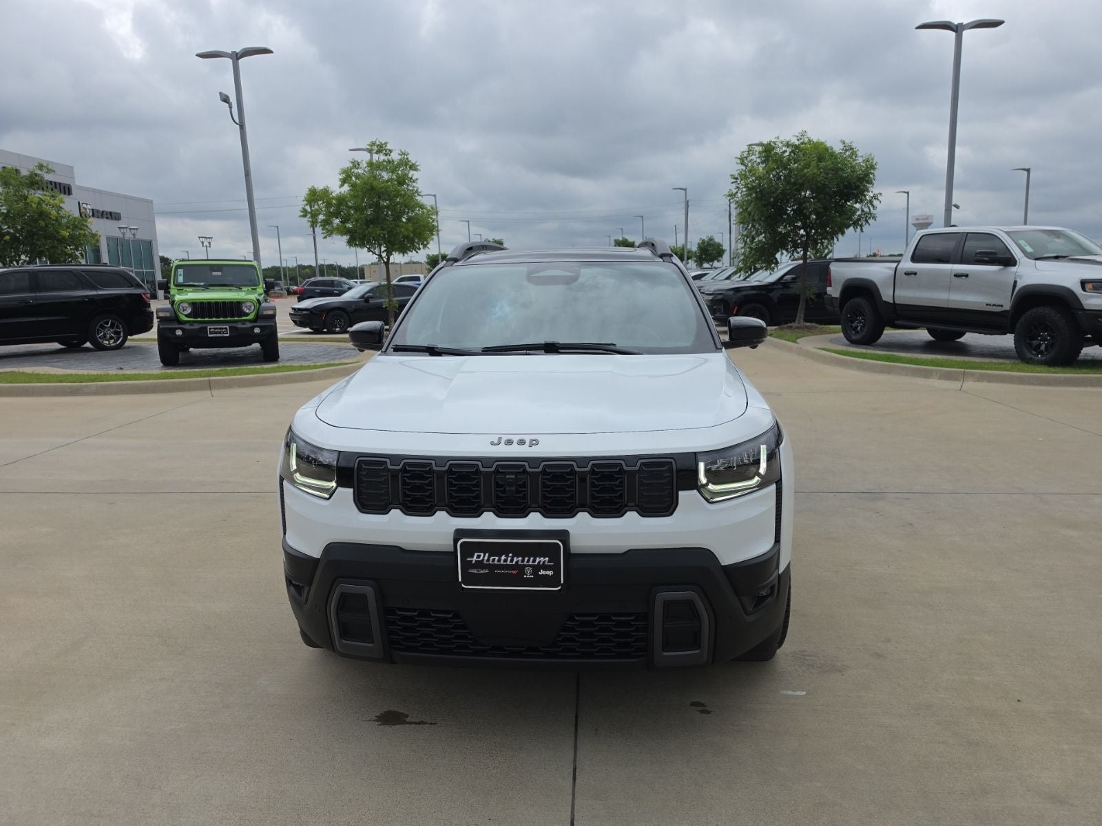 2026 Jeep Cherokee CHEROKEE OVERLAND 4X4