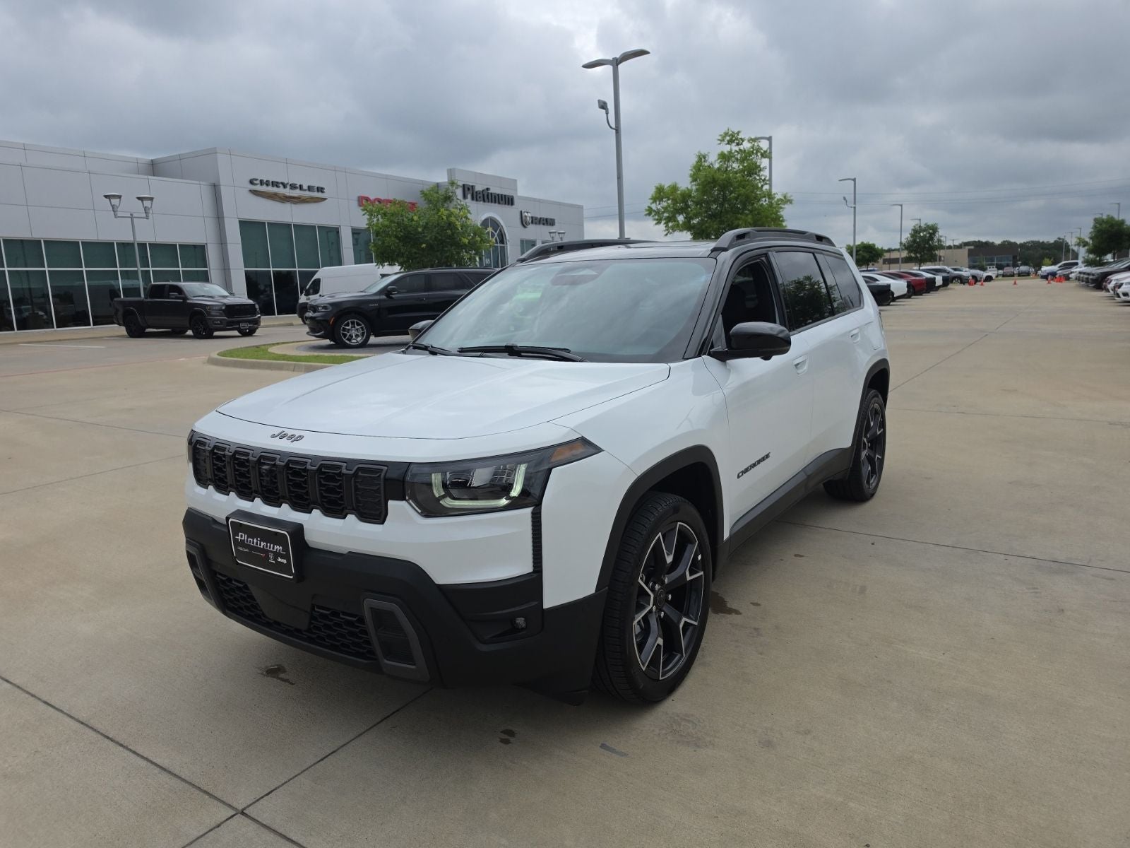 2026 Jeep Cherokee CHEROKEE OVERLAND 4X4