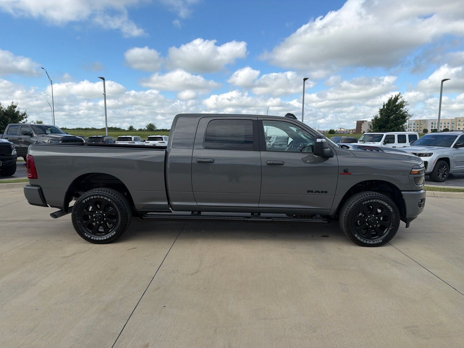 2026 RAM Ram 3500 RAM 3500 LARAMIE MEGA CAB 4X4 6'4' BOX