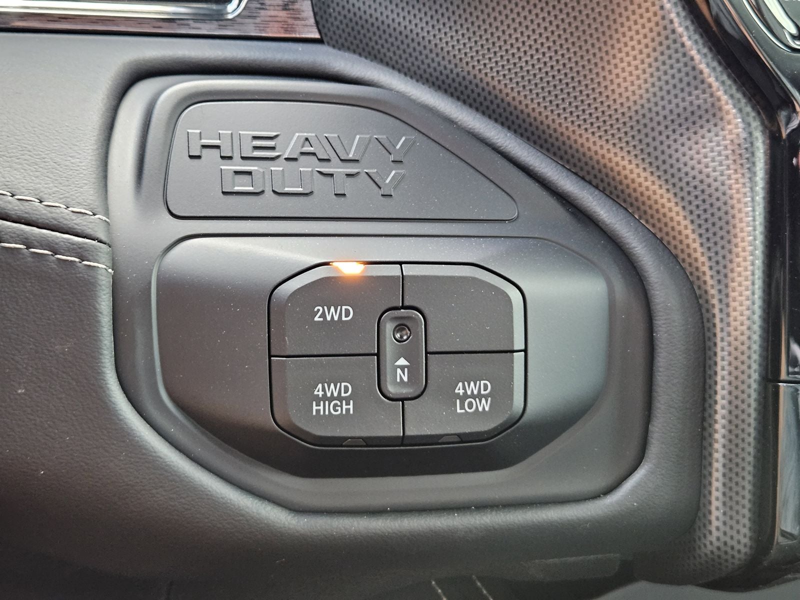 2026 RAM Ram 3500 RAM 3500 LIMITED MEGA CAB 4X4 6'4' BOX