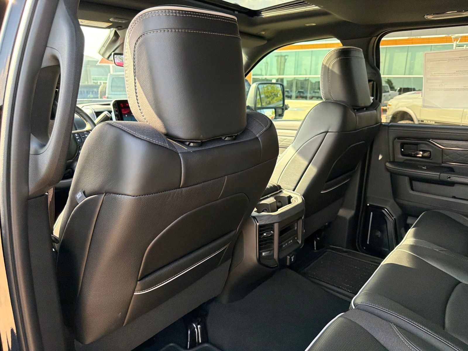 2026 RAM Ram 3500 RAM 3500 LIMITED MEGA CAB 4X4 6'4' BOX