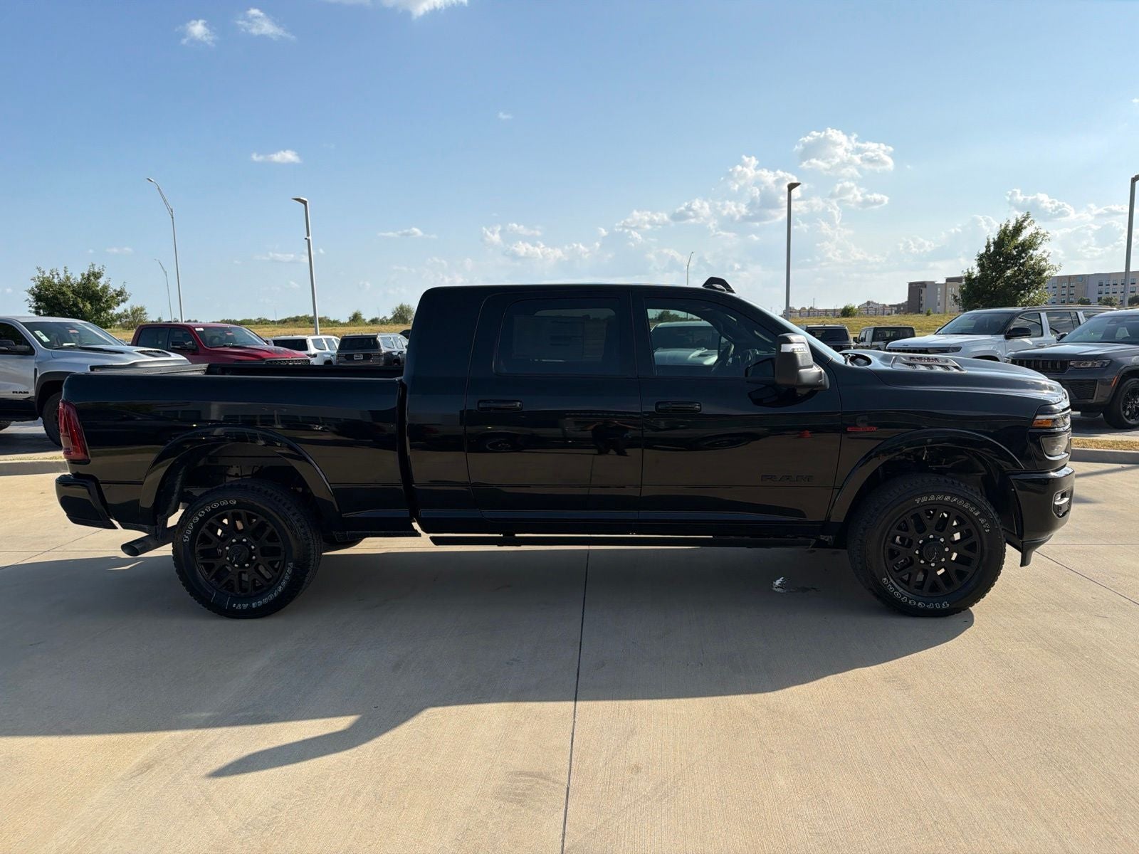 2026 RAM Ram 3500 RAM 3500 LIMITED MEGA CAB 4X4 6'4' BOX