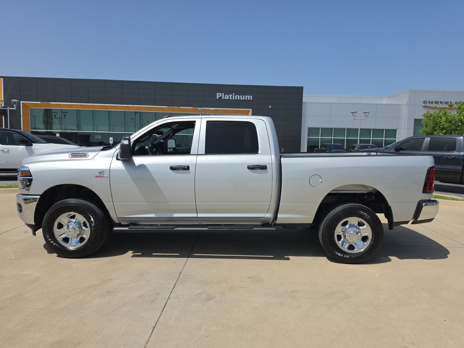 2026 RAM Ram 2500 RAM 2500 TRADESMAN CREW CAB 4X4 6'4' BOX