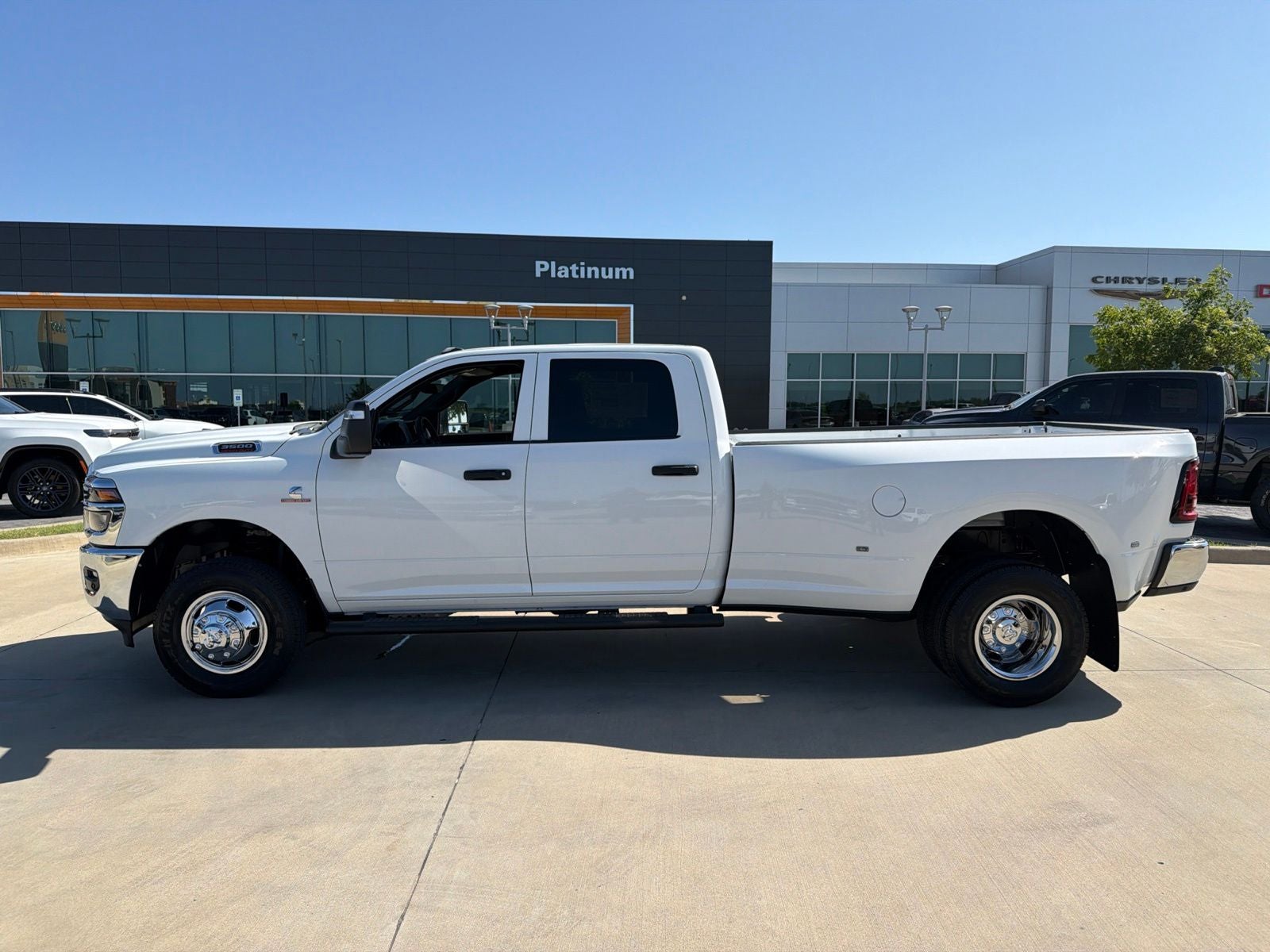 2026 RAM Ram 3500 RAM 3500 TRADESMAN CREW CAB 4X4 8' BOX