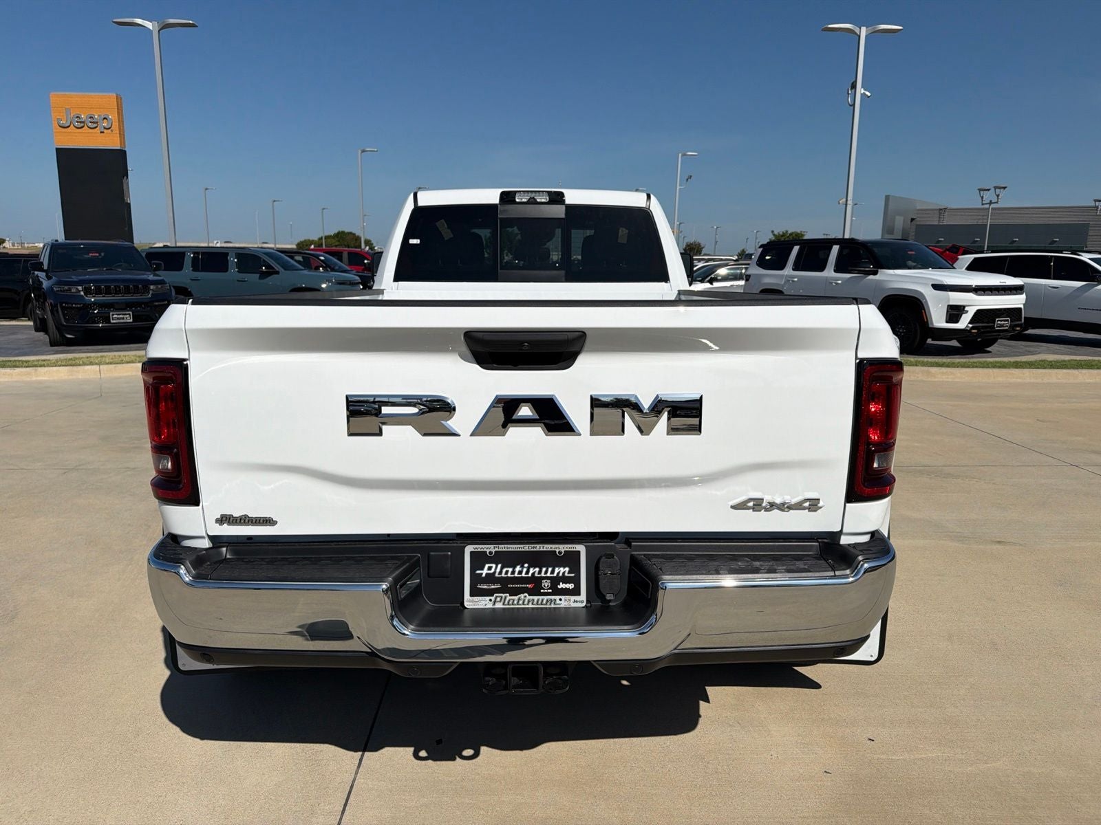 2026 RAM Ram 3500 RAM 3500 TRADESMAN CREW CAB 4X4 8' BOX