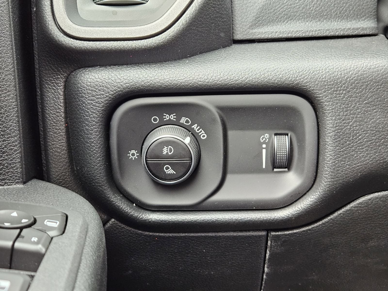 2026 RAM Ram 3500 Tradesman Crew Cab 4x4 8' Box