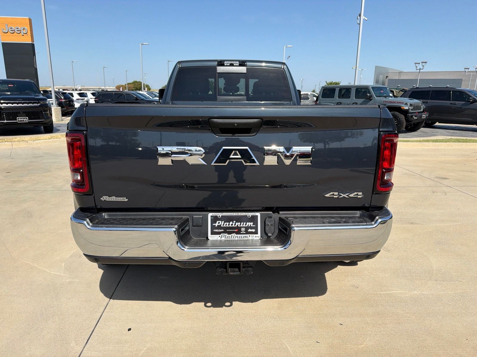 2026 RAM Ram 3500 RAM 3500 TRADESMAN CREW CAB 4X4 8' BOX