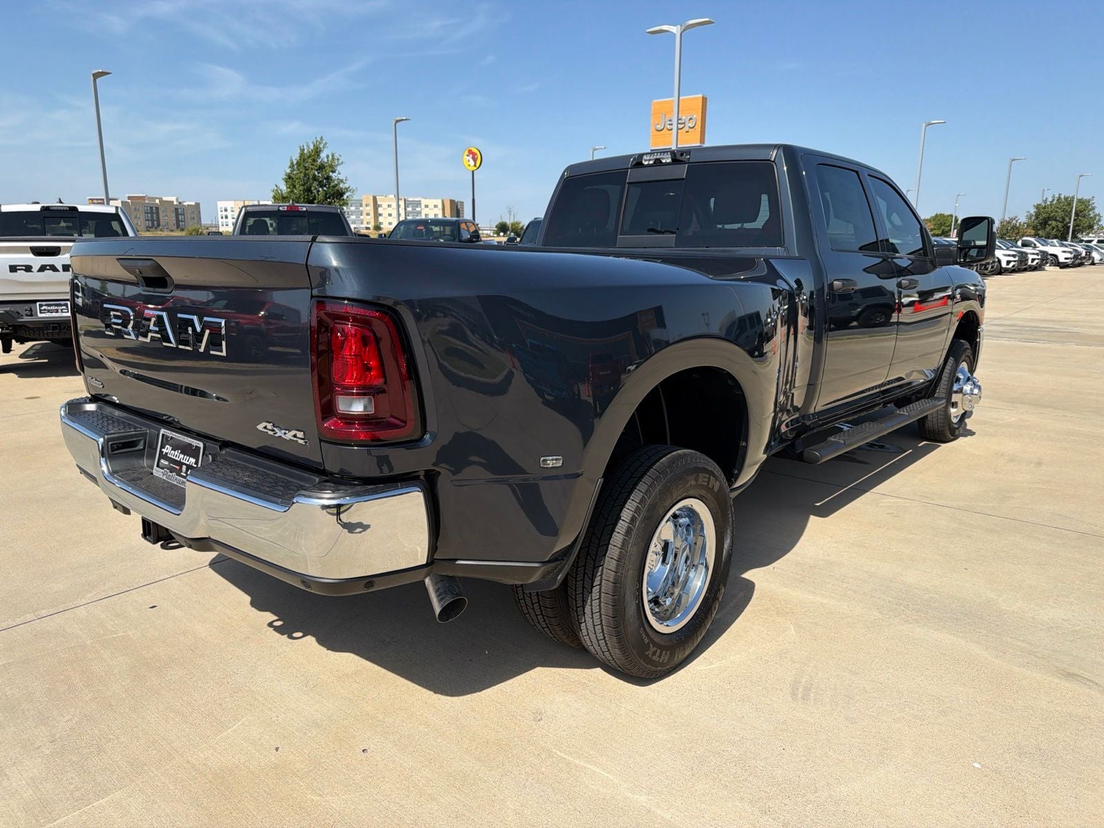 2026 RAM Ram 3500 RAM 3500 TRADESMAN CREW CAB 4X4 8' BOX