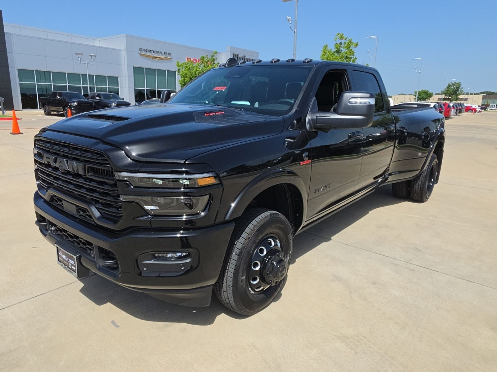 2026 RAM Ram 3500 RAM 3500 LIMITED CREW CAB 4X4 8' BOX