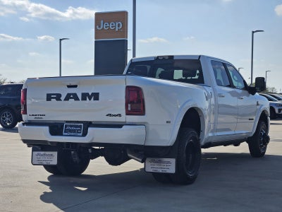 2026 RAM Ram 3500 RAM 3500 LIMITED CREW CAB 4X4 8' BOX