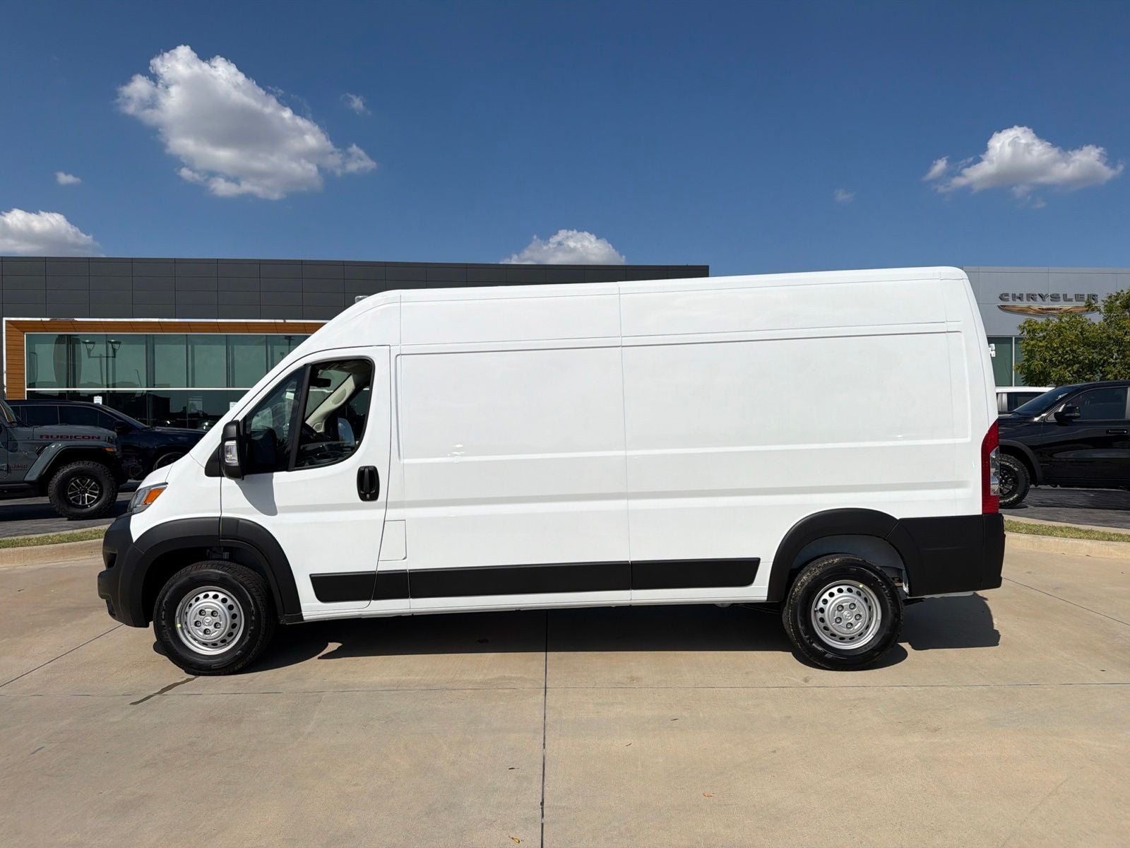 2027 RAM ProMaster Cargo Van Tradesman