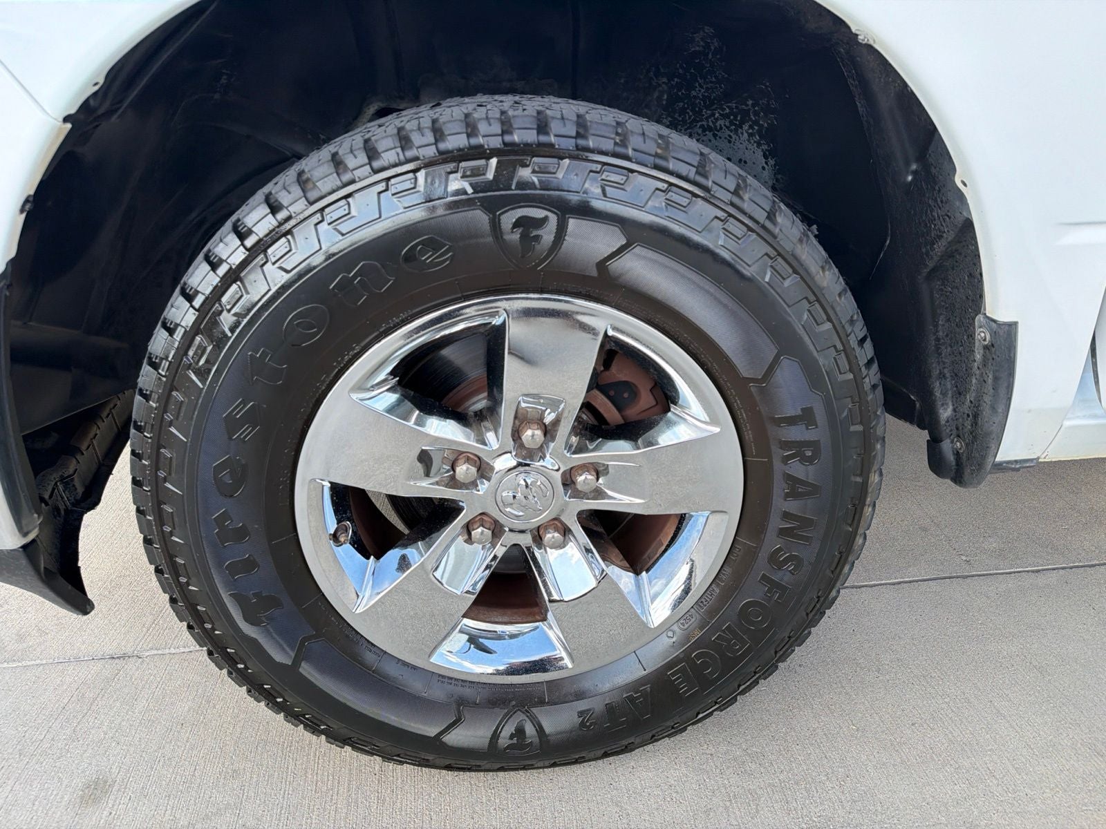 2023 RAM 1500 Classic SLT Crew Cab 4x4 5'7' Box