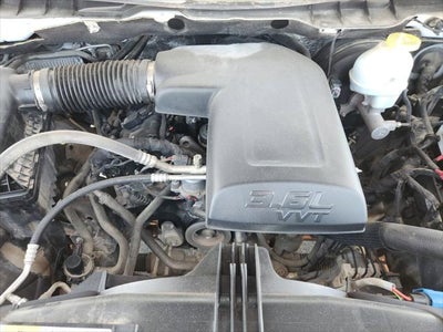 2023 RAM 1500 Classic SLT Crew Cab 4x4 5'7' Box
