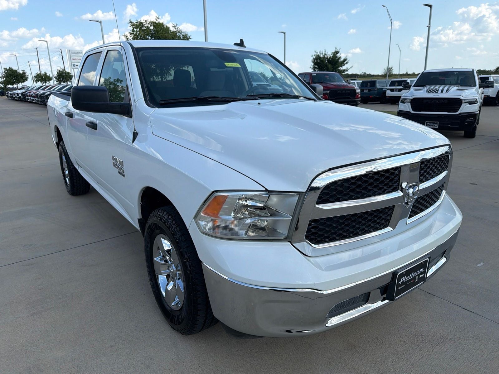 2023 RAM 1500 Classic SLT Crew Cab 4x4 5'7' Box