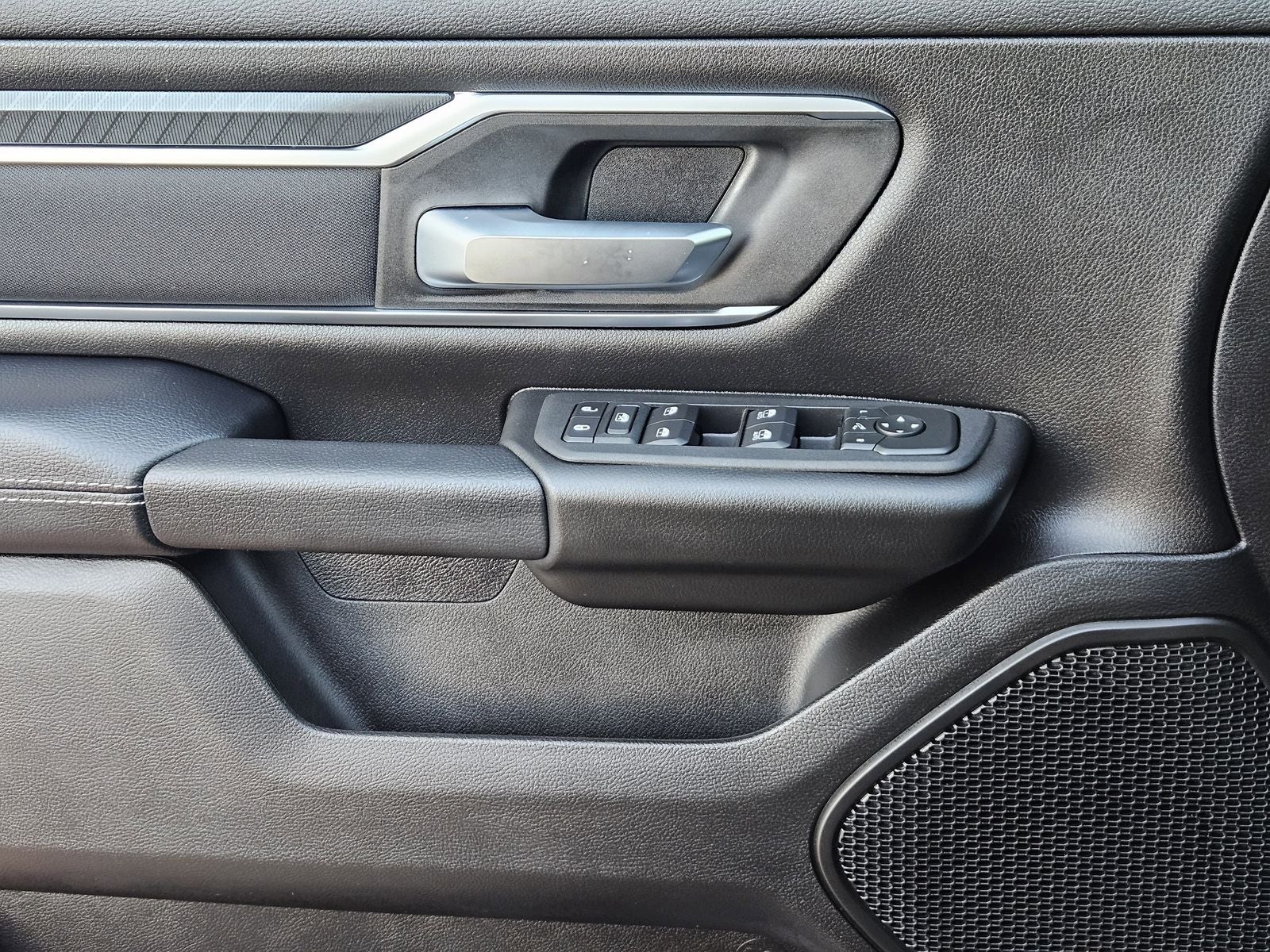 2026 RAM Ram 1500 RAM 1500 LONE STAR CREW CAB 4X2 5'7' BOX