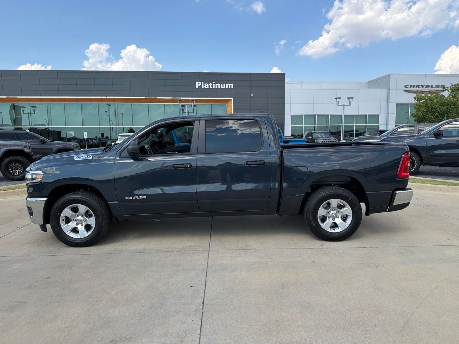 2026 RAM Ram 1500 RAM 1500 LONE STAR CREW CAB 4X2 5'7' BOX