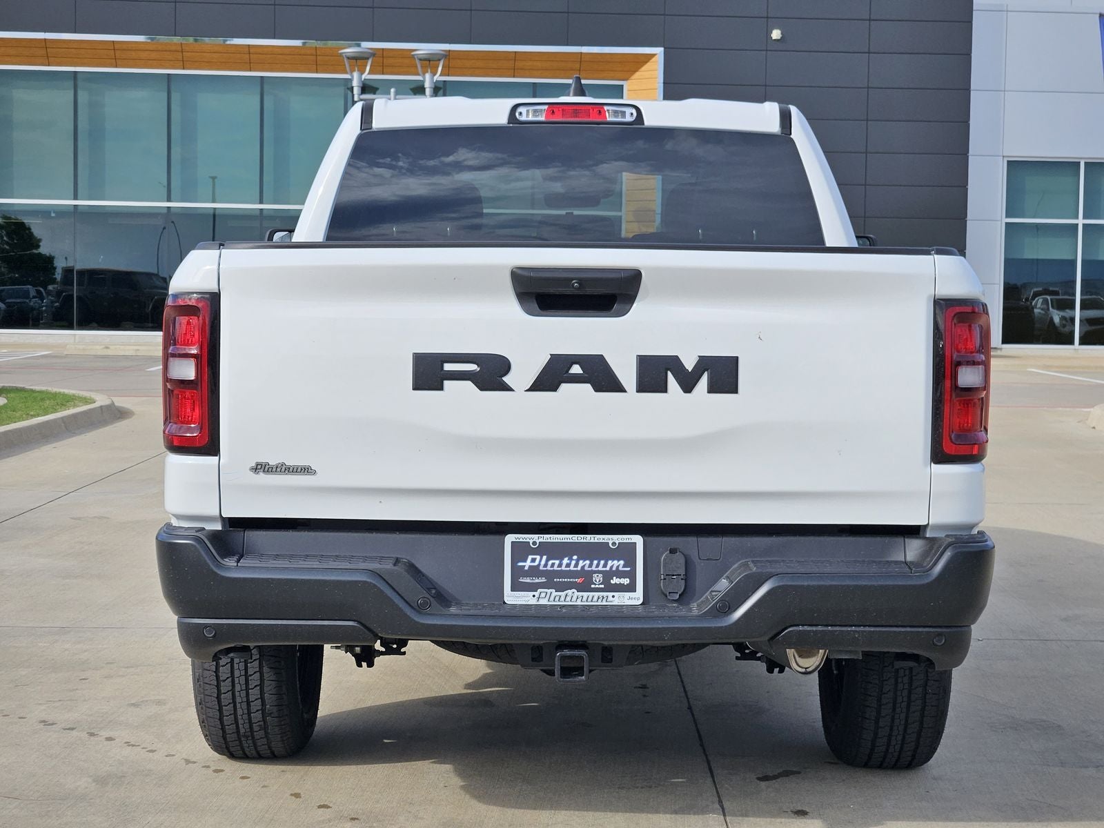 2026 RAM Ram 1500 RAM 1500 TRADESMAN CREW CAB 4X2 5'7' BOX