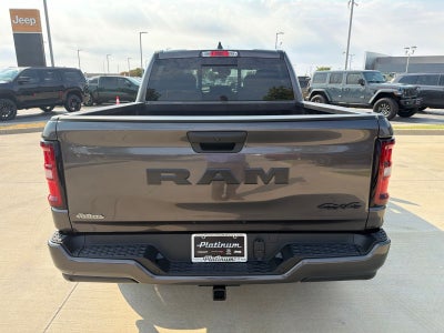 2026 RAM Ram 1500 RAM 1500 EXPRESS CREW CAB 4X4 5'7' BOX