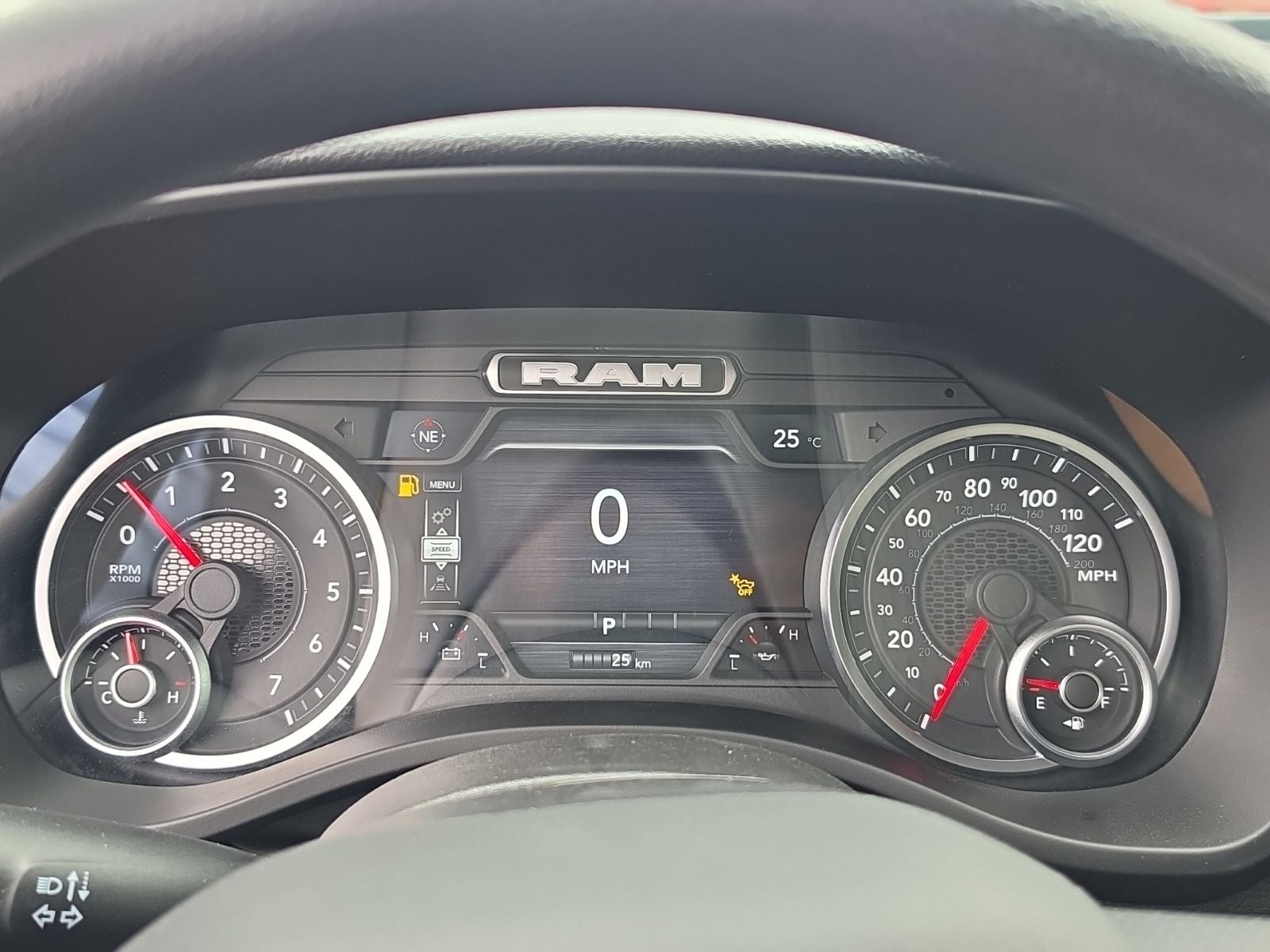 2026 RAM Ram 1500 RAM 1500 EXPRESS CREW CAB 4X4 5'7' BOX