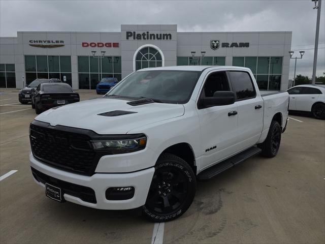 2026 RAM Ram 1500 RAM 1500 EXPRESS CREW CAB 4X4 5'7' BOX