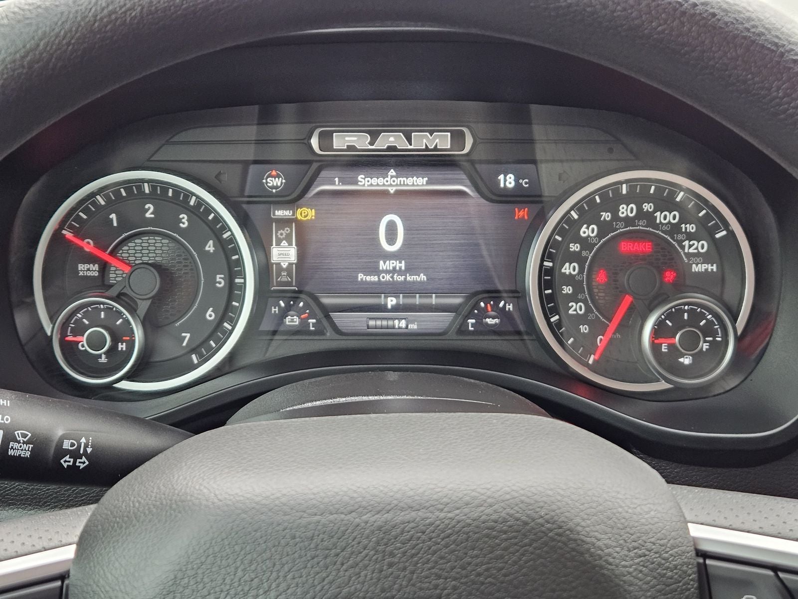 2026 RAM Ram 1500 Express Crew Cab 4x4 5'7' Box