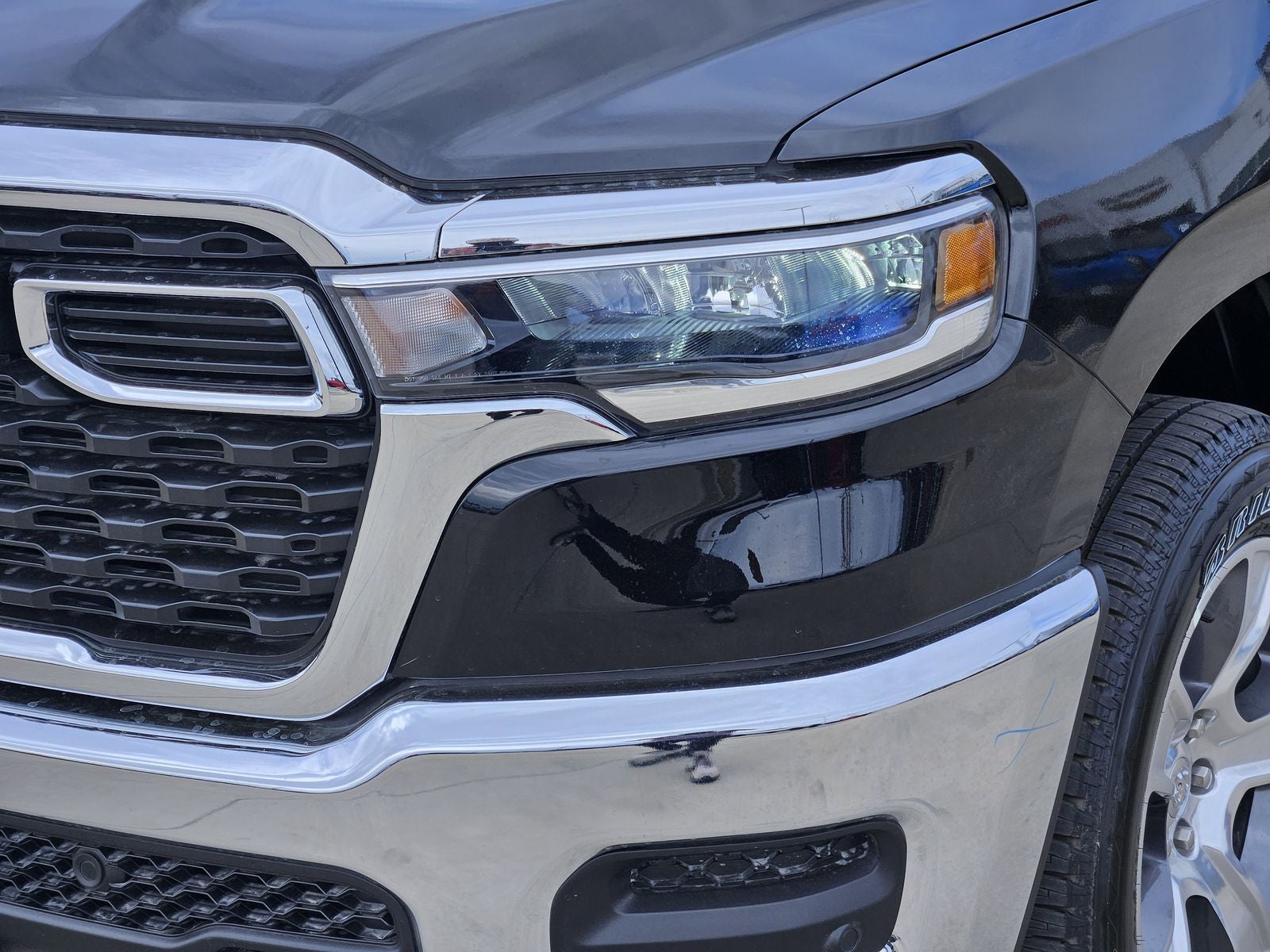 2026 RAM Ram 1500 RAM 1500 TRADESMAN CREW CAB 4X4 5'7' BOX
