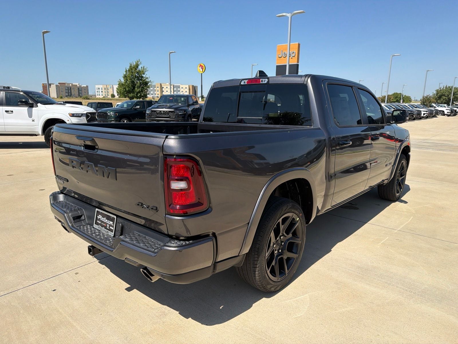 2026 RAM Ram 1500 RAM 1500 LARAMIE CREW CAB 4X4 5'7' BOX