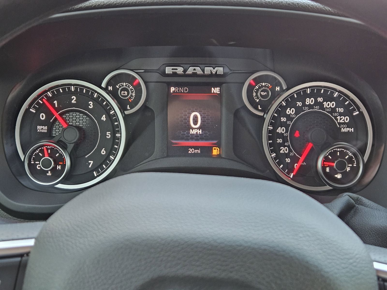 2026 RAM Ram 2500 RAM 2500 TRADESMAN CREW CAB 4X4 6'4' BOX