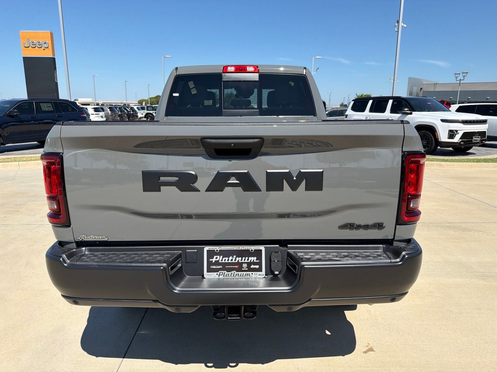 2026 RAM Ram 2500 RAM 2500 TRADESMAN CREW CAB 4X4 6'4' BOX