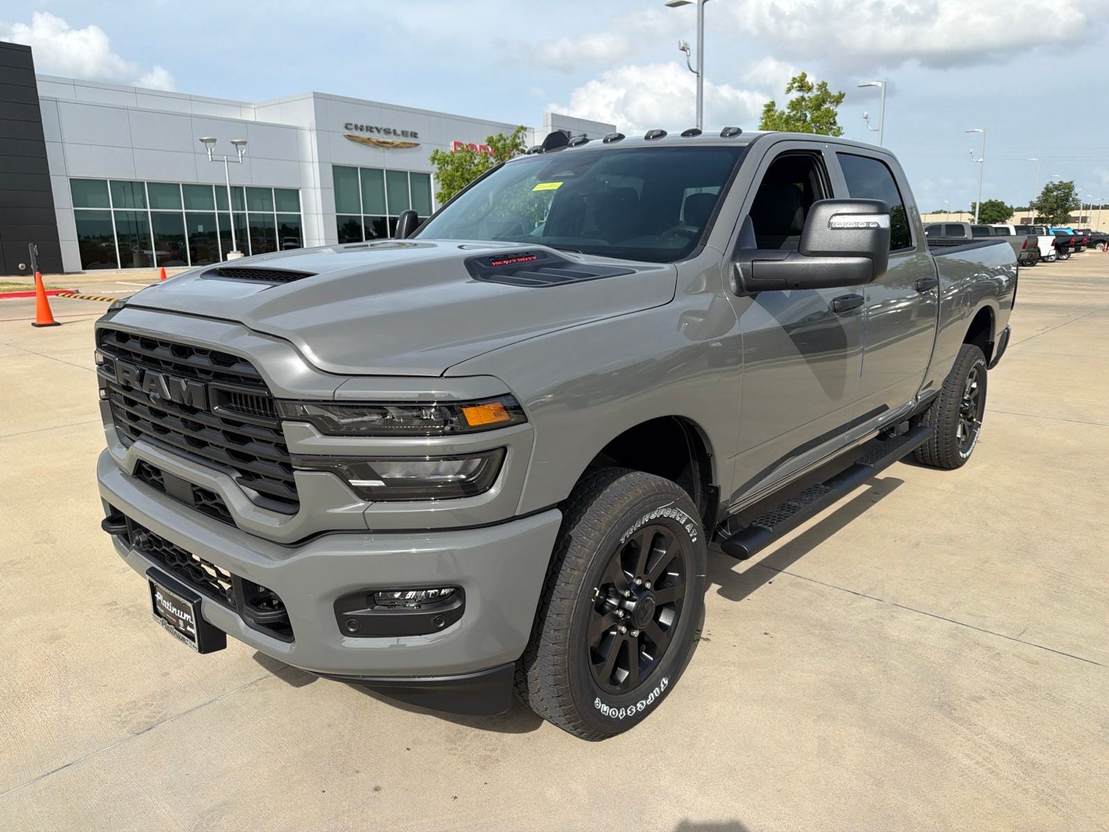 2026 RAM Ram 2500 RAM 2500 BLACK EXPRESS CREW CAB 4X4 6'4' BOX